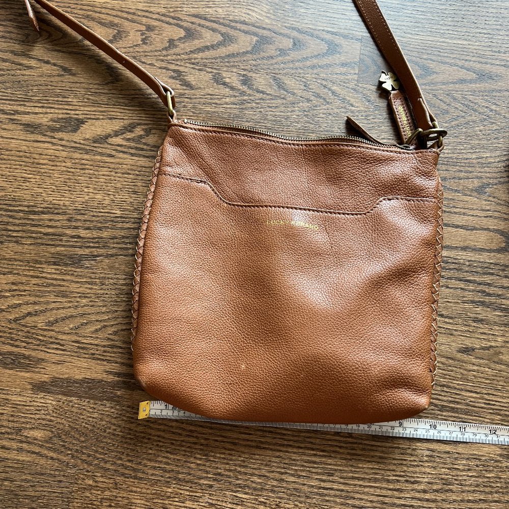 FOSSIL brown leather crossbody bag